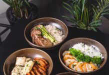 다이어트 중 부족해지기 쉬운 영양소 관리법 cooked food on black ceramic bowls